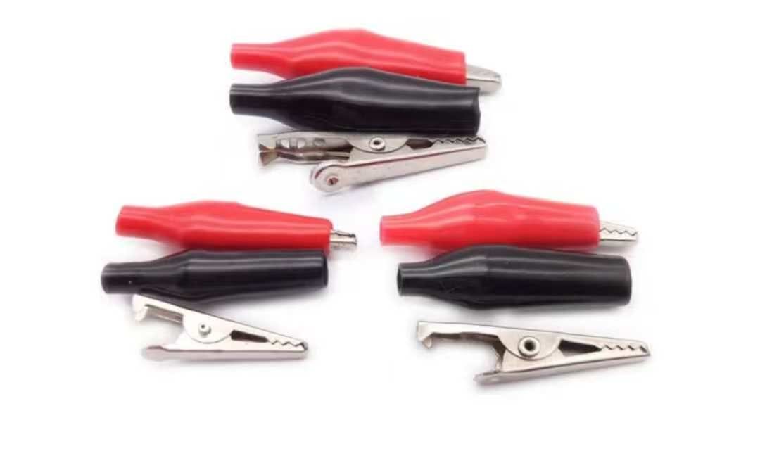 Cocodrilos minis aislados